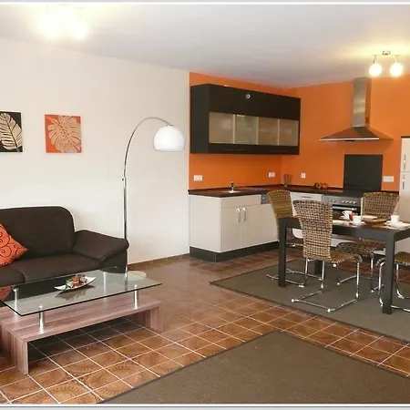 Apartman Ferienhaus Moselhohe